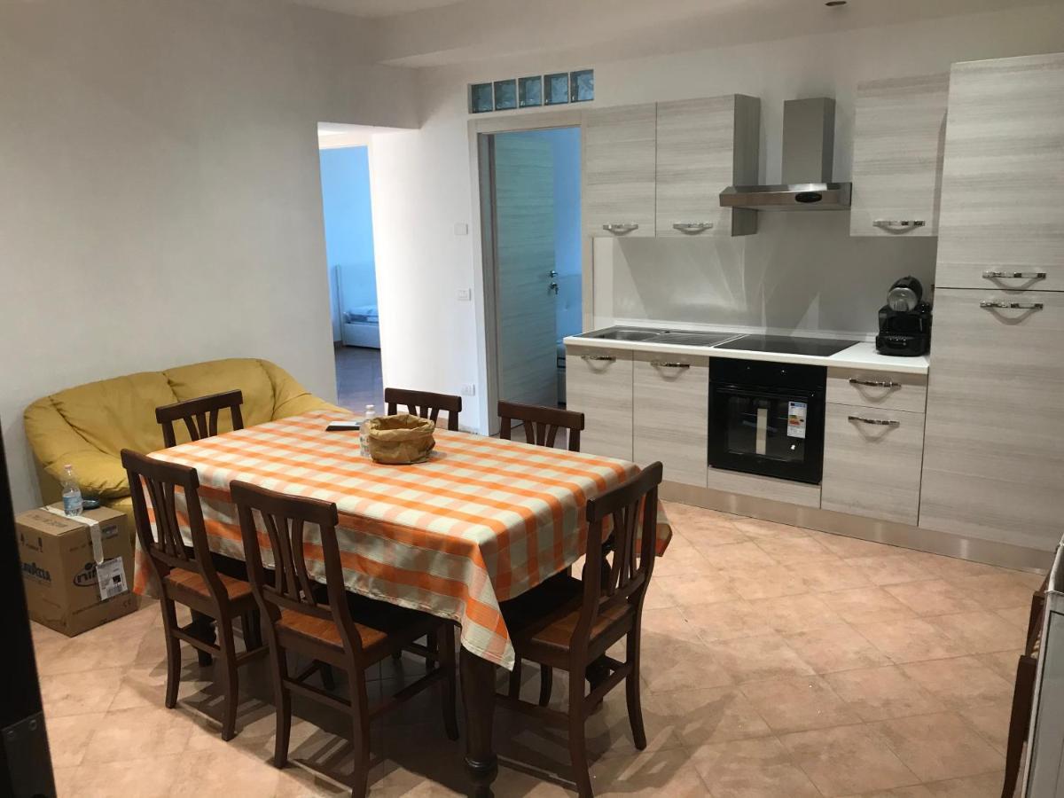 B&B Giulia Парма Екстериор снимка