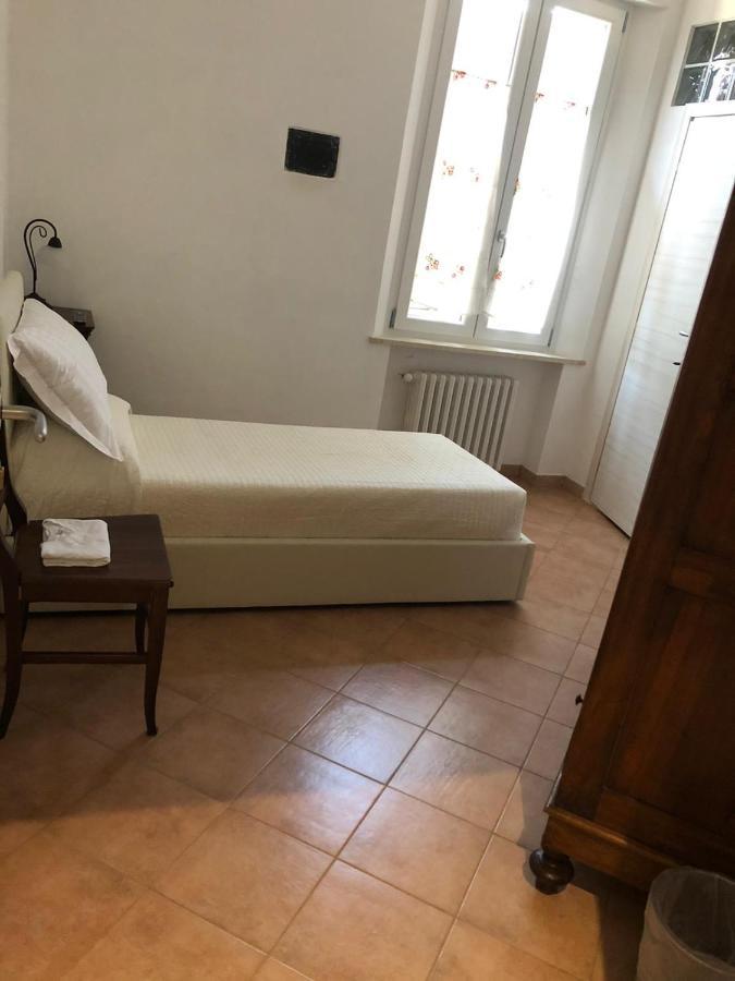 B&B Giulia Парма Екстериор снимка