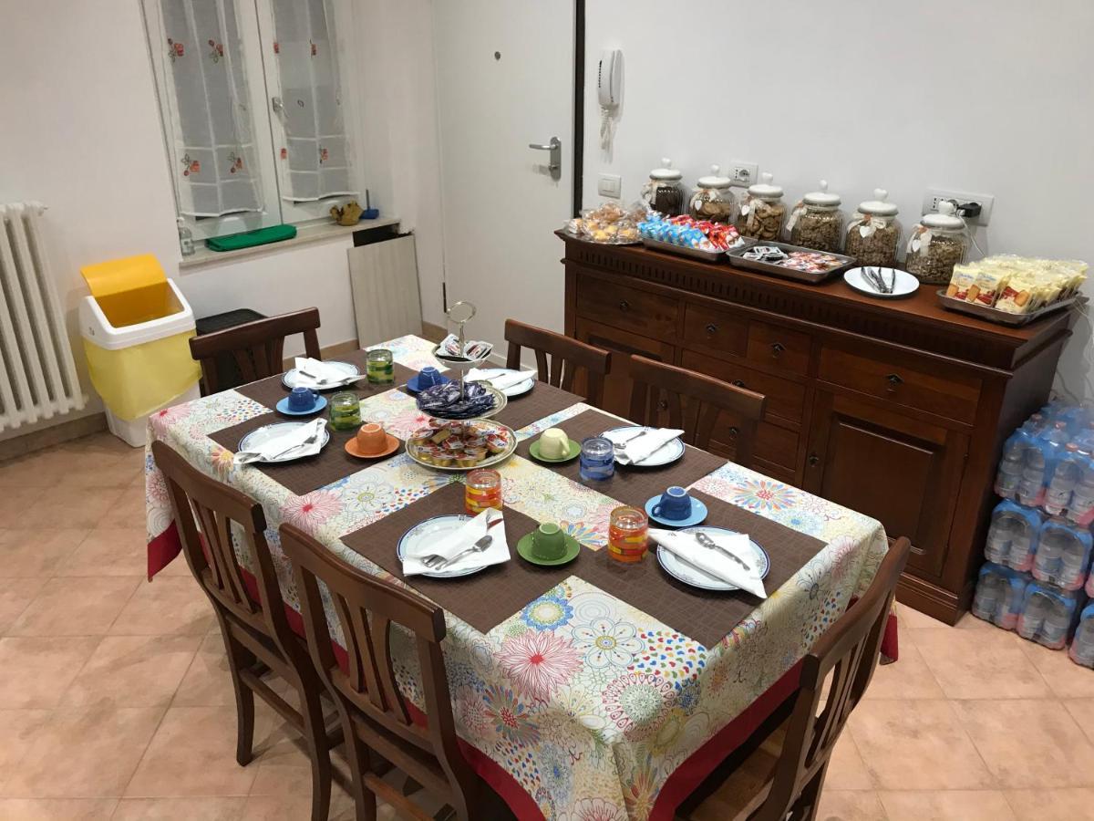 B&B Giulia Парма Екстериор снимка